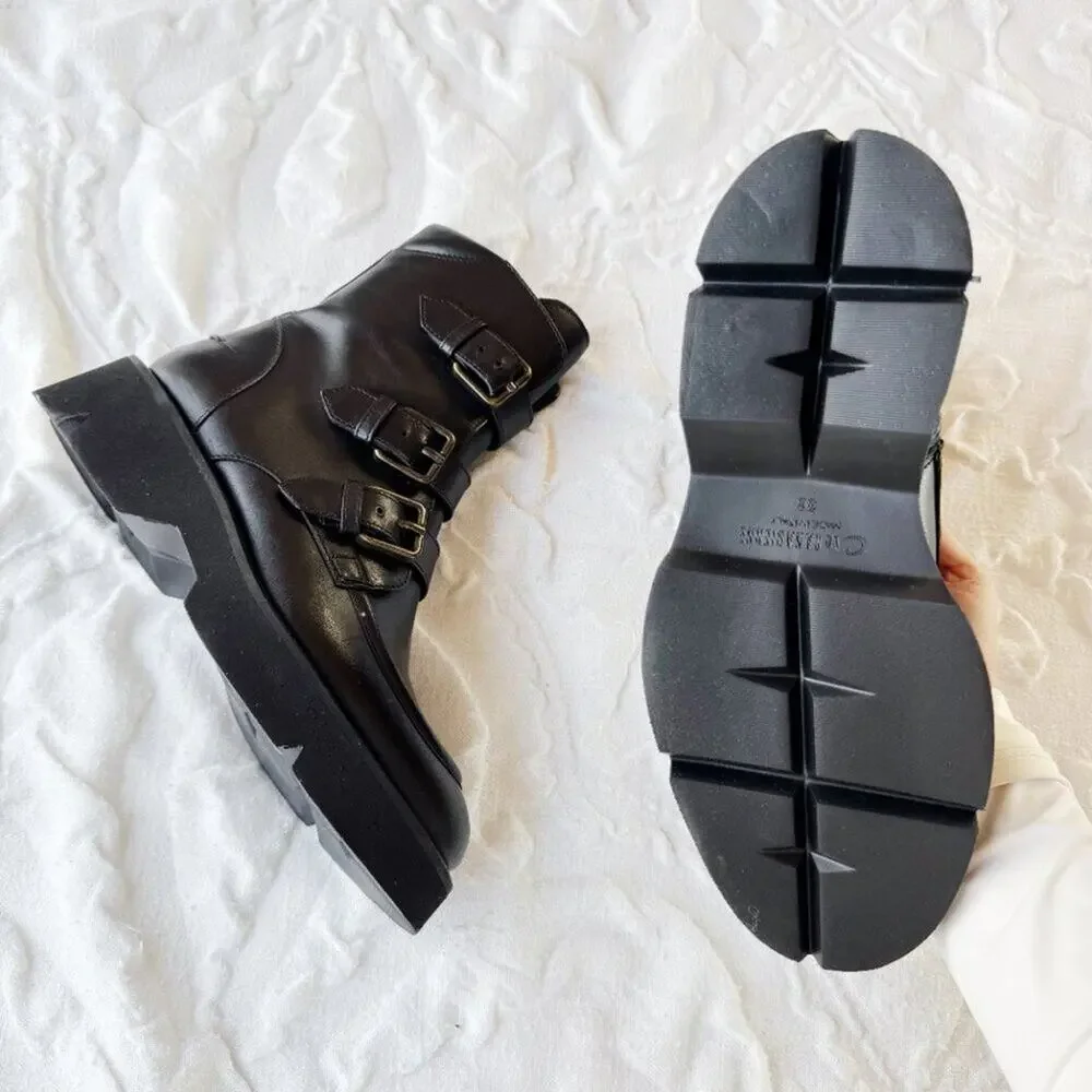 La Canadienne Benwin Buckle-Trio Moto Booties